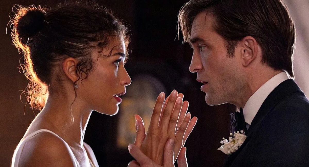 “THE DRAMA” TRA SATIRA E ISTERIA