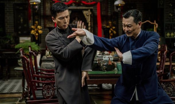 FROM A DISTANT OBSERVER – FAR EAST FILM FESTIVAL 2020